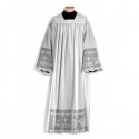 SURPLICE
