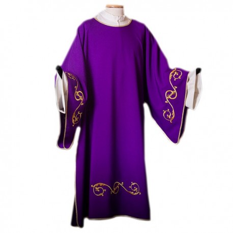 DALMATIC