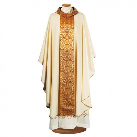 HAND-EMBROIDERED WOOL CHASUBLE WITH STOLON
